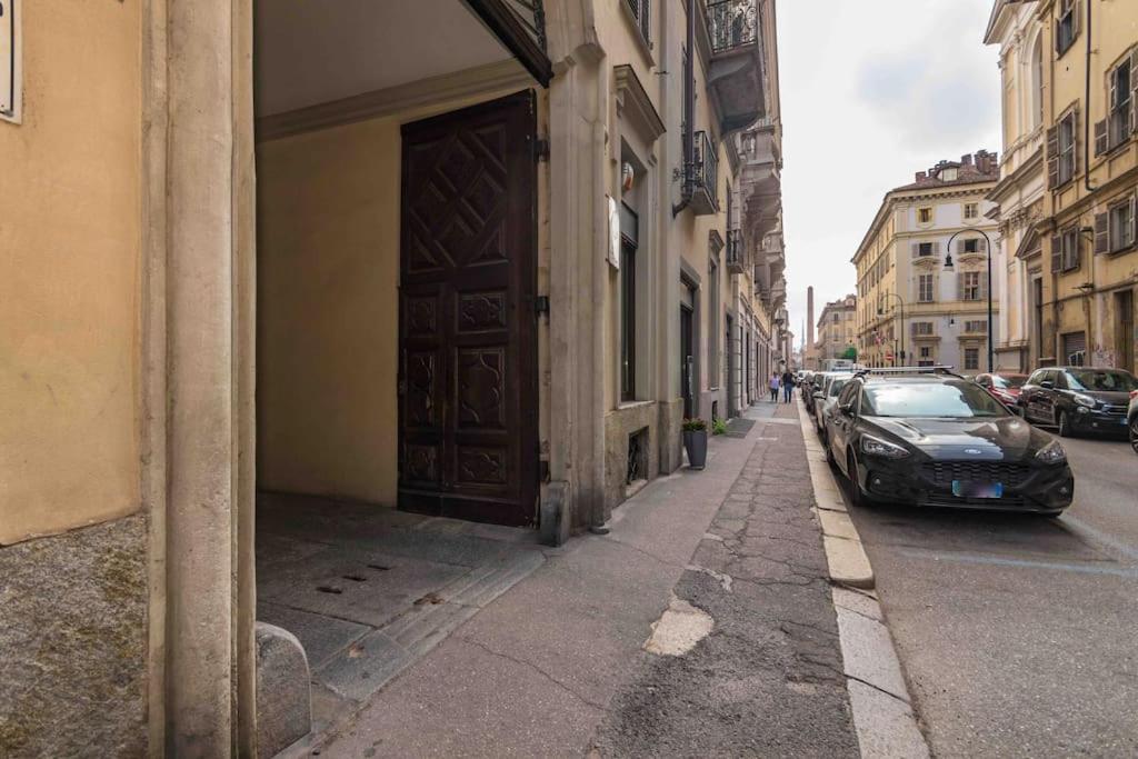 Hollywood Housein The Heart Of Turin Appartement Buitenkant foto