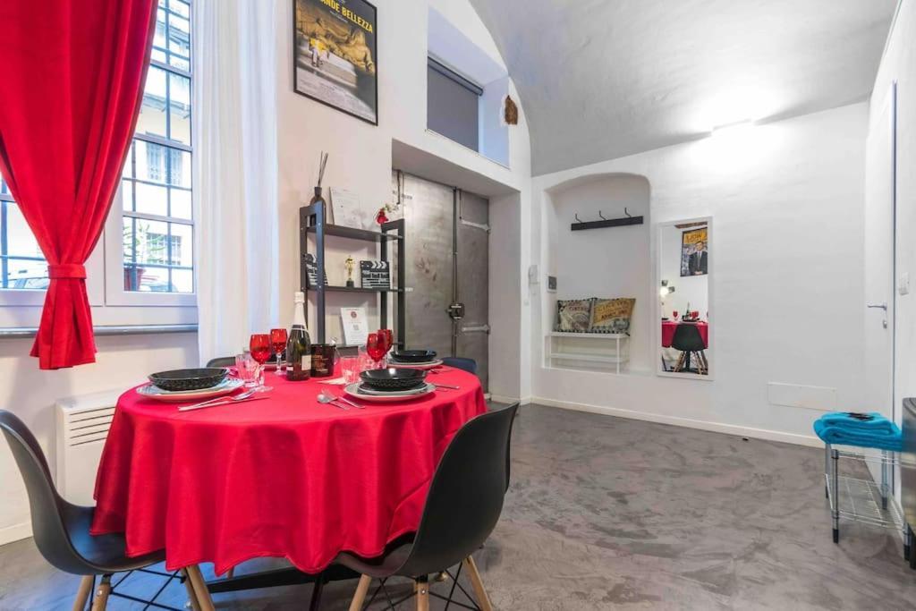 Hollywood Housein The Heart Of Turin Appartement Buitenkant foto
